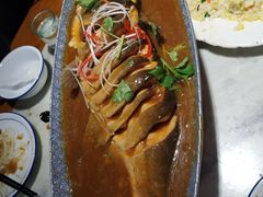 -大胡同天津菜·海肠捞饭·津门皮皮虾锅贴一绝(西姜井店)