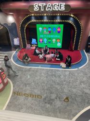 -奈尔宝家庭中心·亲子餐厅(鄞州万达店)