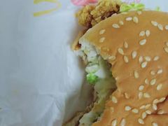 -麦当劳(哈西万达店)
