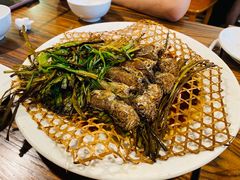 葱烤小黄鱼-建国328小馆