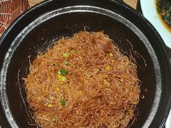 -东口码头·烧鸽子·鱼头泡饼·地方菜(金鹰悦城店)