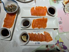 -四海一家自助餐(益田假日广场店)