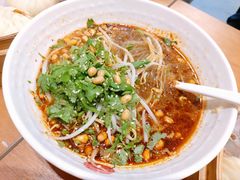 骨汤酸辣粉-阳阳中国饭(北京荟聚店)