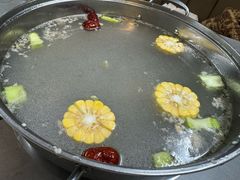 -官塘陈记鱼生·潮汕砂锅粥·牛肉火锅(潮枫路总店)