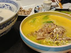 -南京金牛湖巨碗鱼头