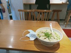 虾仁大馄饨-梦花街馄饨店(中华苑店)