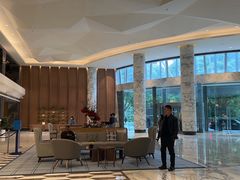 -上海虹桥祥源希尔顿酒店
