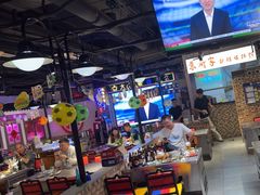 -马路牙子烧烤音乐酒馆(望京店)