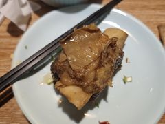 -茸梅路右拐龙虾-农家菜(松江店)
