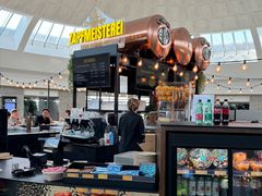 -维也纳国际机场