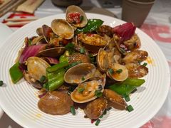 -肥肥虾庄·金牌油焖大虾(杨园滨江时代walk店)