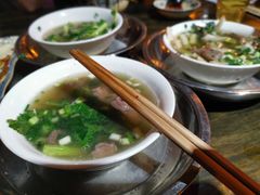 -乐山食古香跷脚牛肉