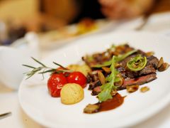 -卡佩罗意大利餐厅及酒吧Al Cappello Trattoria