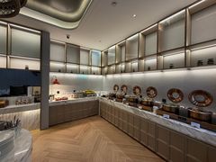 -长沙五一广场东塘地铁站亚朵酒店