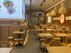 -桂在香知桂林米粉(红博中央公园店)