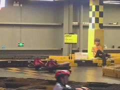 -极限PLAY运动娱乐新世界·团建派对表演休闲馆·室内高空游乐园