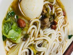 -卓雅桂林米粉