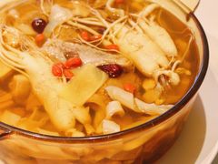 鲜人参炖水鸭汤-翠府(翠湖北路店)