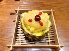 傣味菠萝饭-云海肴·汽锅鸡·云南菜(天山百盛优客店)