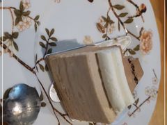 -默迹咖啡馆