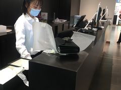 -Gucci(首创奥特莱斯店)