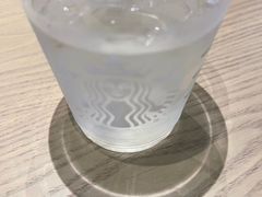 -星巴克臻选(南京金茂览秀城店)