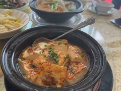 -鹏城人家海鲜酒家·23年老字号(较场尾店)