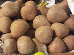 -曼阁市场水果批发市场