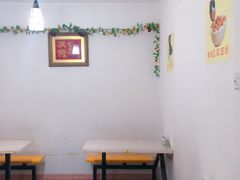 用餐区-老周记顺德双皮奶