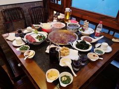 -小天鹅火锅·一线江景洪鼎旗舰店(洪崖洞店)