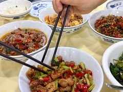 小炒肥肠-笨罗卜浏阳菜馆(太平街店)