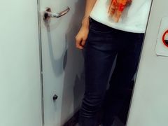 -Acne Studios(芮欧百货店)