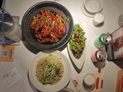 -肥肥虾庄·金牌油焖大虾(沙湖店)