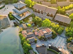 -茅山东方盐湖城景区