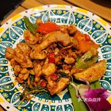 露营风餐厅吃冬阴功汤是怎么一个体验？