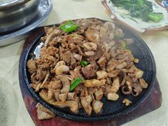 -标记美食新鲜猪杂(兴南大道店)