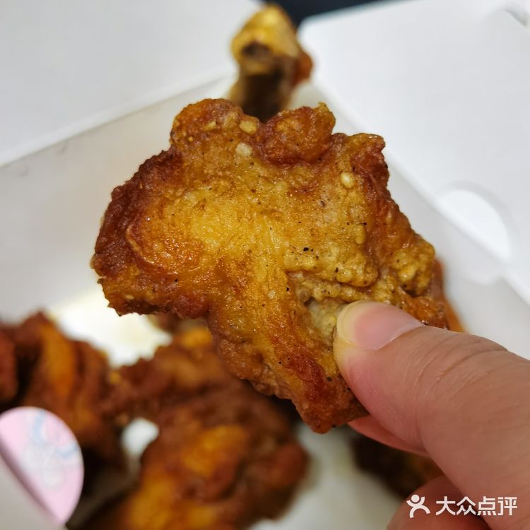 深夜看球，忍不住的炸鸡诱惑~咔滋咔滋