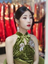 -LOVINA洛维娜婚纱礼服