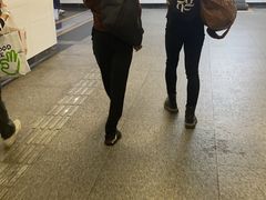 -南京西路(地铁站)