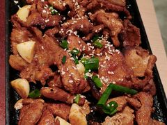 炉火烤五花肉-吕氏疙瘩汤·新派鲁菜(欢乐汇店)