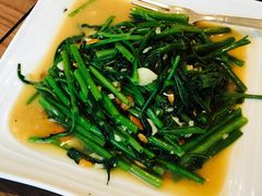 -The Dishes Seafood & Restaurant