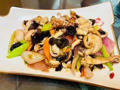 -宾朋海鲜特色美食餐厅·纯手工鲅鱼水饺(兴海路店)