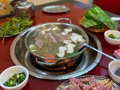 红心土豆-老石黑山羊毛驴肉火锅(金凯广场店)