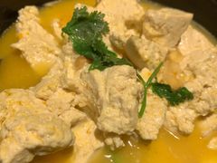 石锅煨本地豆腐-Local泰莲庭(虹鳟鱼店)