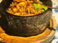 石锅杭椒牛蛙-桂满陇天书(南京德基旗舰店)