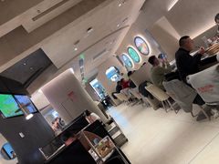 -左庭右院鲜牛肉火锅(金山万达店)