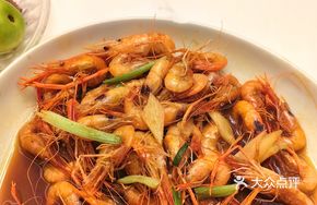 Fragrant Stir-Fried River Shrimp