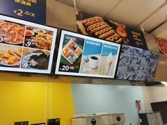 -盒马X会员店(王府井奥莱UP TOWN店)