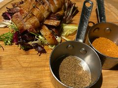 炭烧猪颈肉-小大董·烤鸭(凤凰汇店)