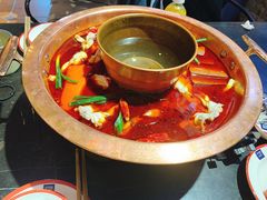 -巴四老城区炭火蛙锅(张江店)